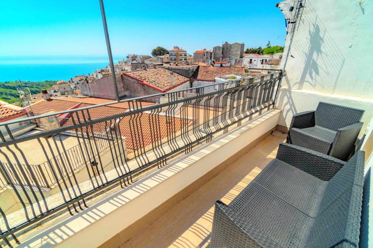 Rooms Gli Arcangeli 2 - Affitti Brevi Italia Монте-Сант'Анджело Экстерьер фото