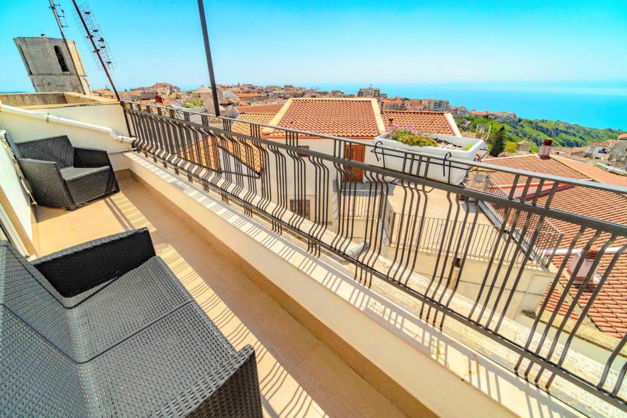 Rooms Gli Arcangeli 2 - Affitti Brevi Italia Монте-Сант'Анджело Экстерьер фото