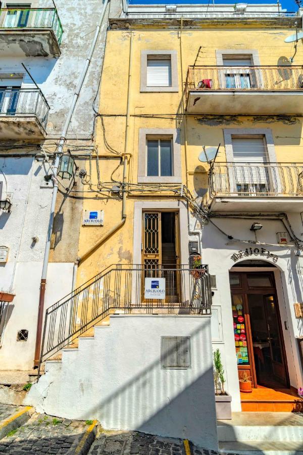 Rooms Gli Arcangeli 2 - Affitti Brevi Italia Монте-Сант'Анджело Экстерьер фото